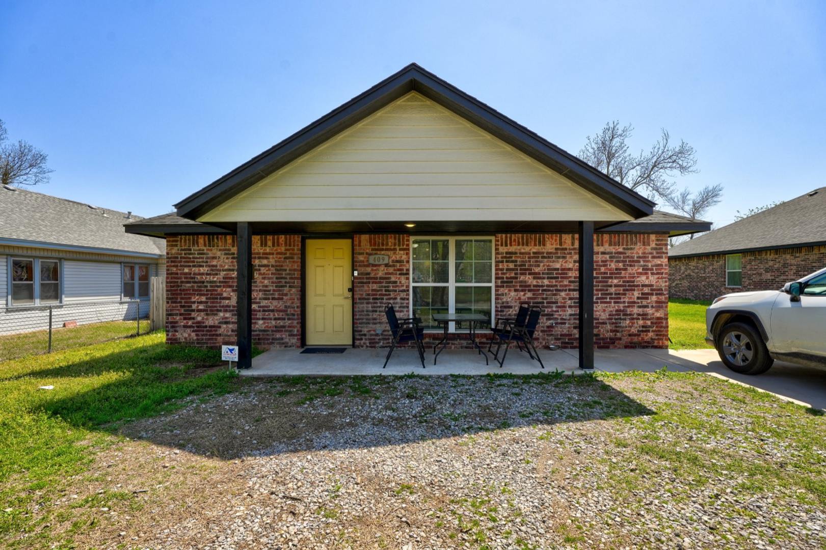 4 Bedroom, 4 Bathroom in Shawnee! – photo 1