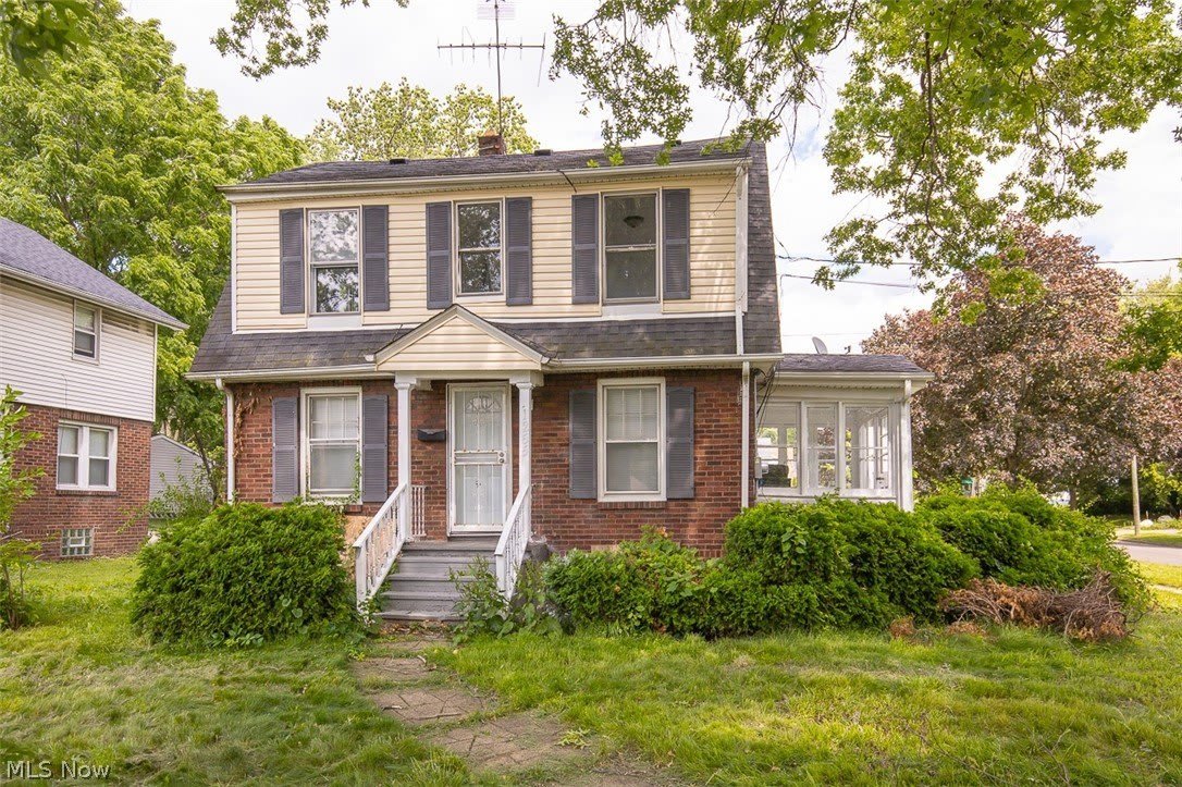 1255 Superior Avenue – photo 1 of 31