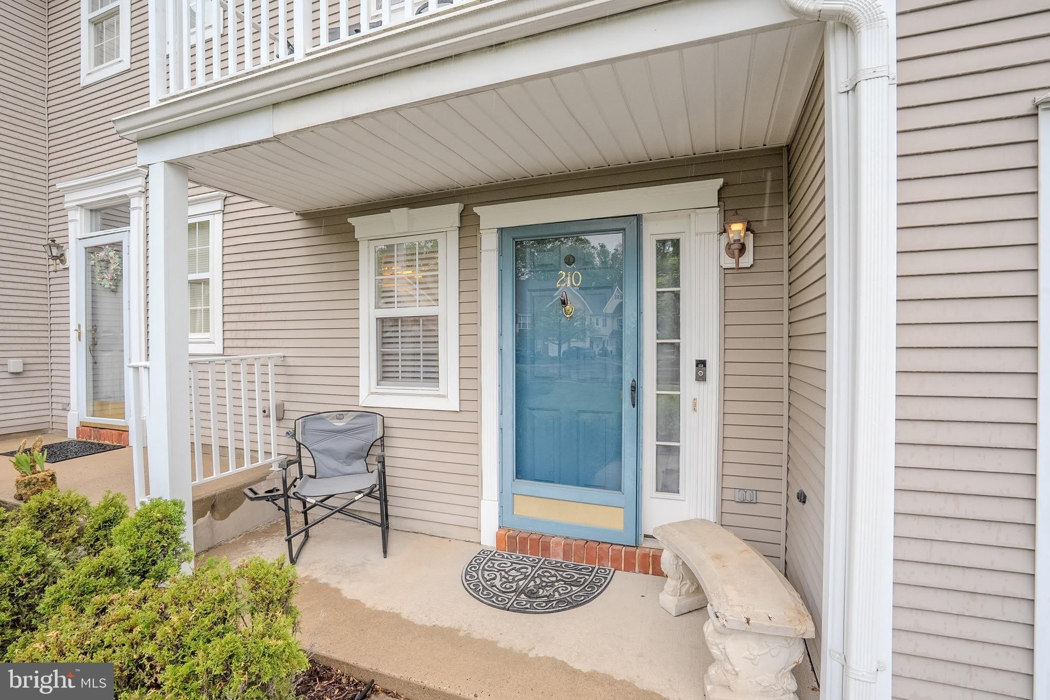 210 Kentshire Court – photo 1