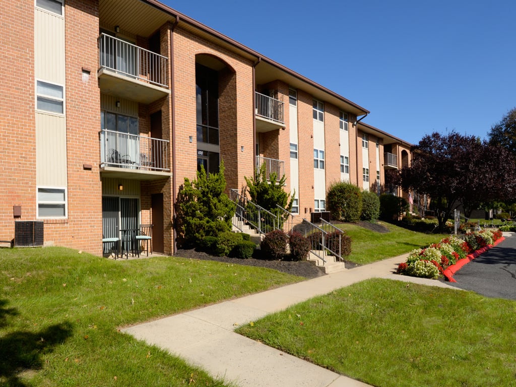 Woodsdale – photo 1 of 19