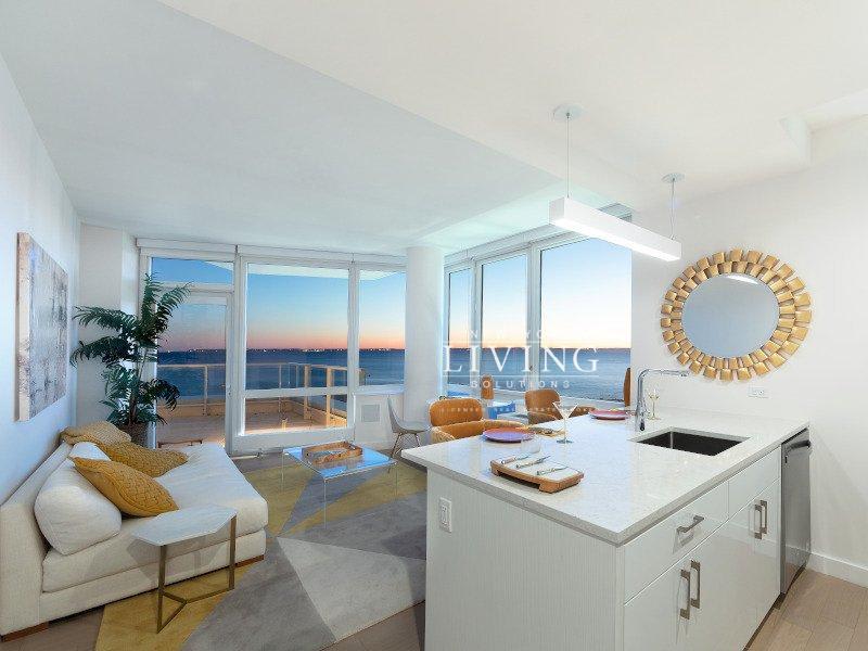 1 Ocean Drive – photo 1