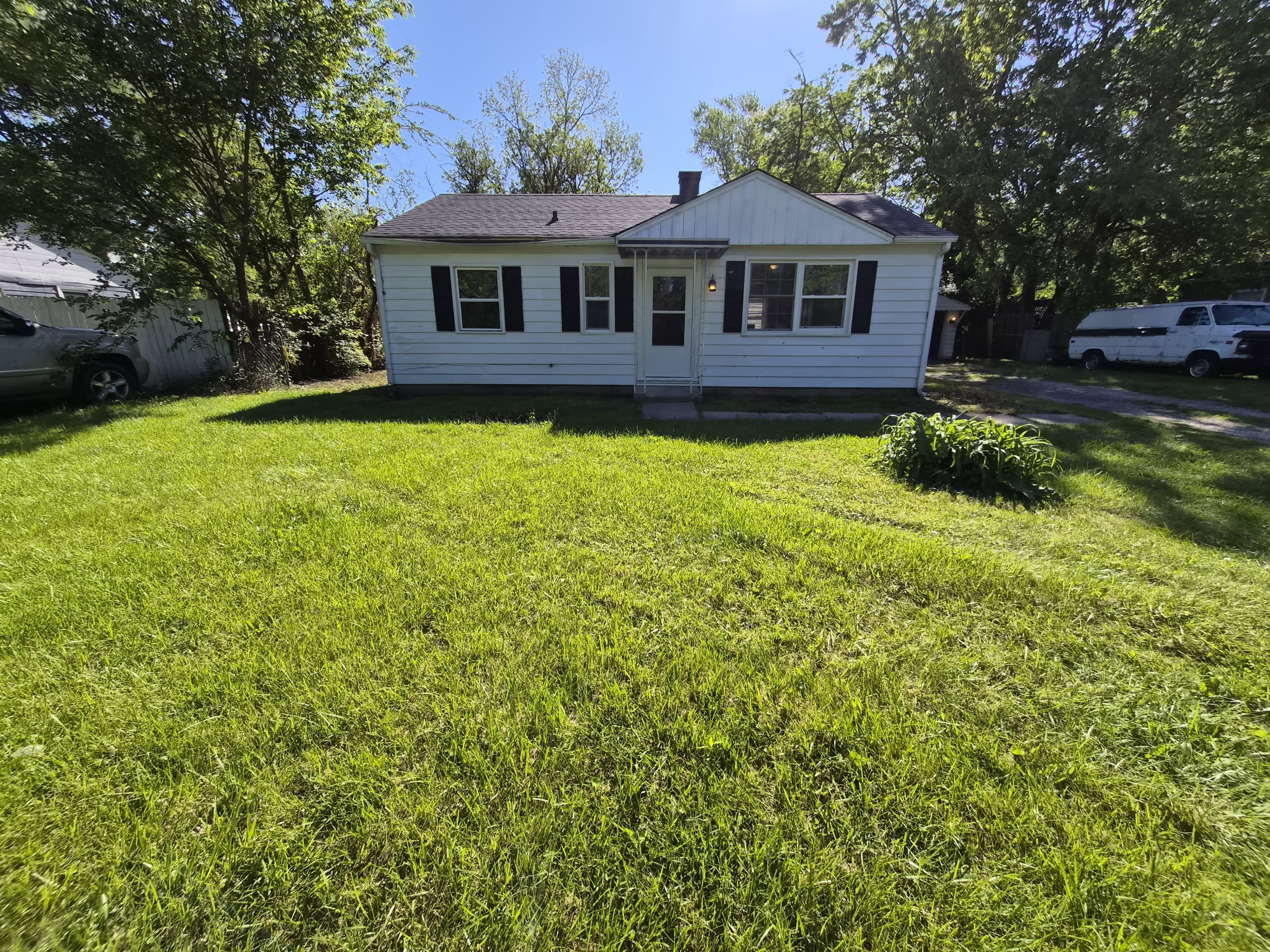 3221 Priscilla Avenue – photo 1