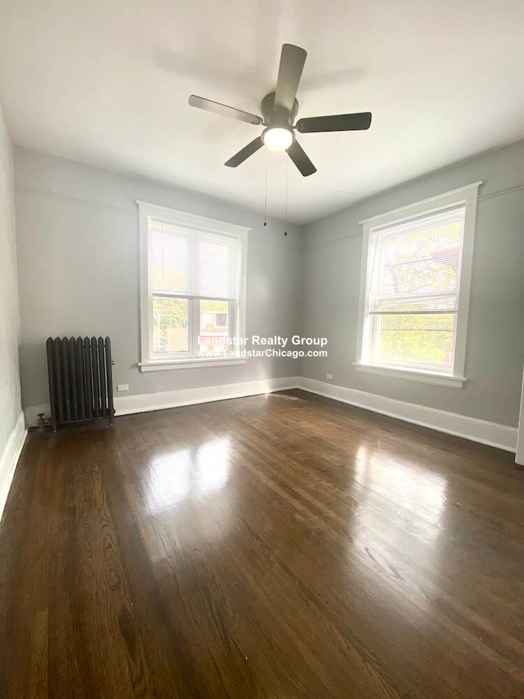 1251 W Rosemont Ave – photo 1