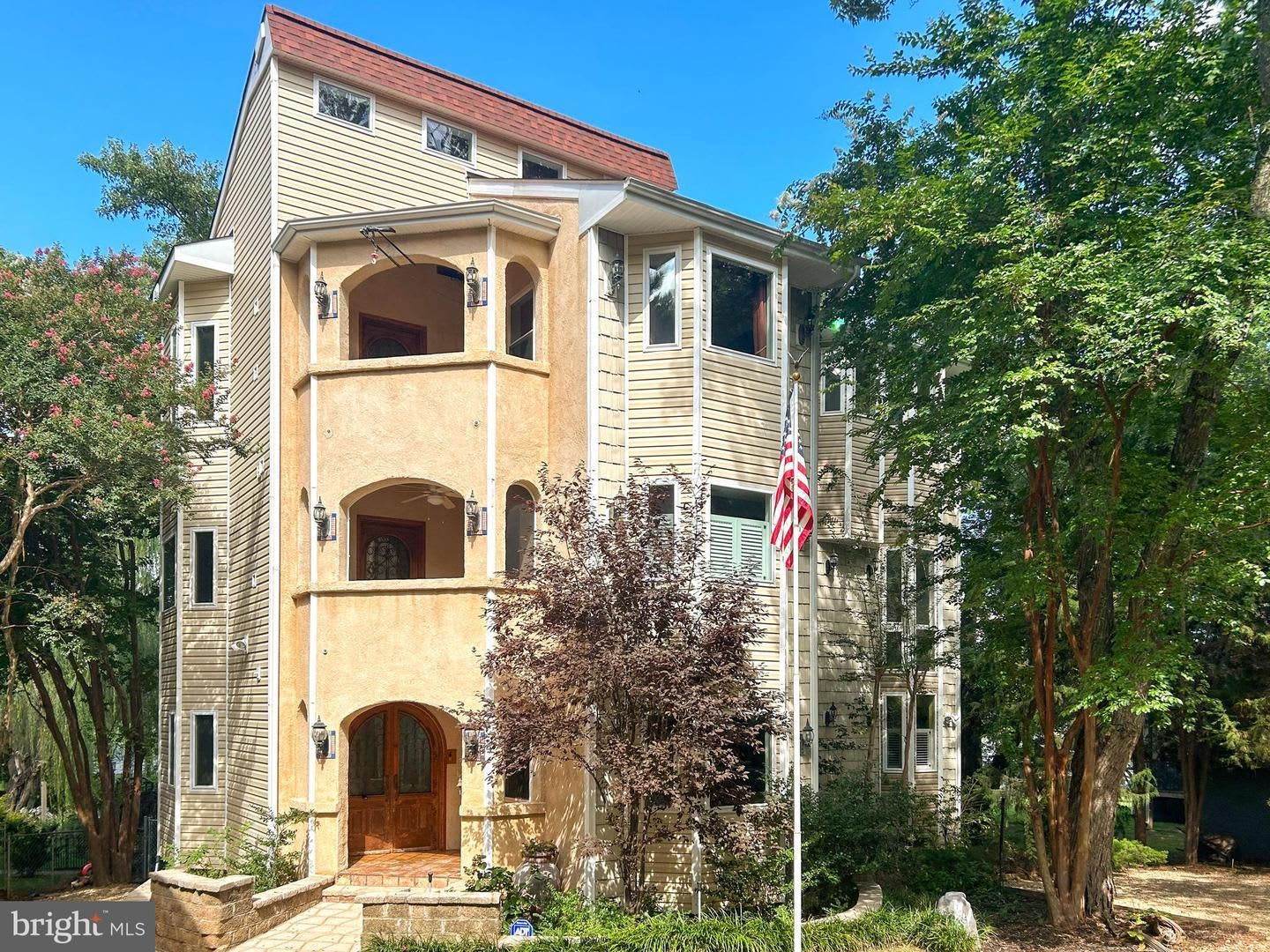 Potomac View – photo 1 of 44