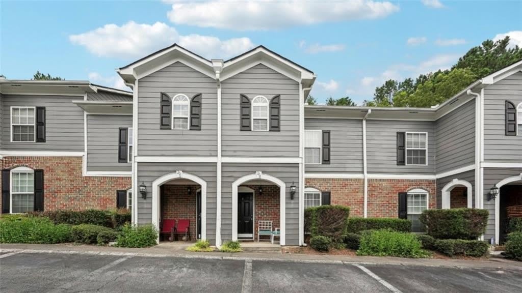 204 Summer Place – photo 1 of 260