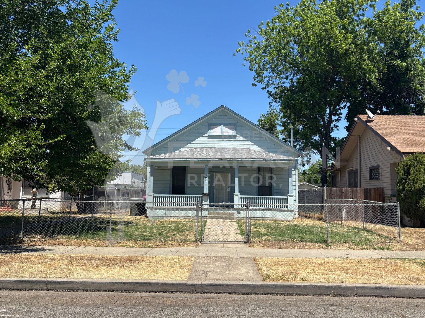 321 W 19Th Street – photo 1