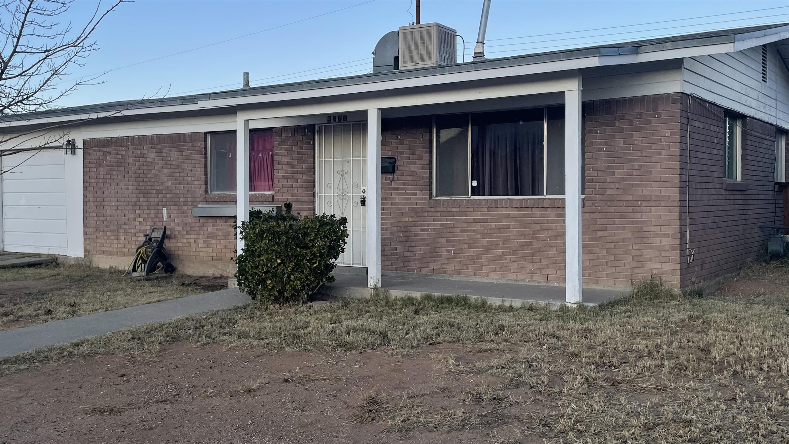 9224 Montgomery Drive – photo 1