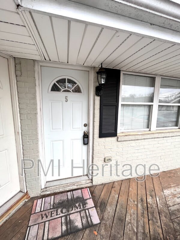 103 W Martin Luther King Jr Blvd – photo 1