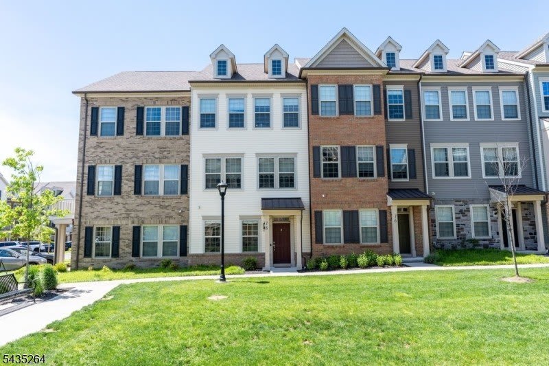 18 Cortland Ct – photo 1