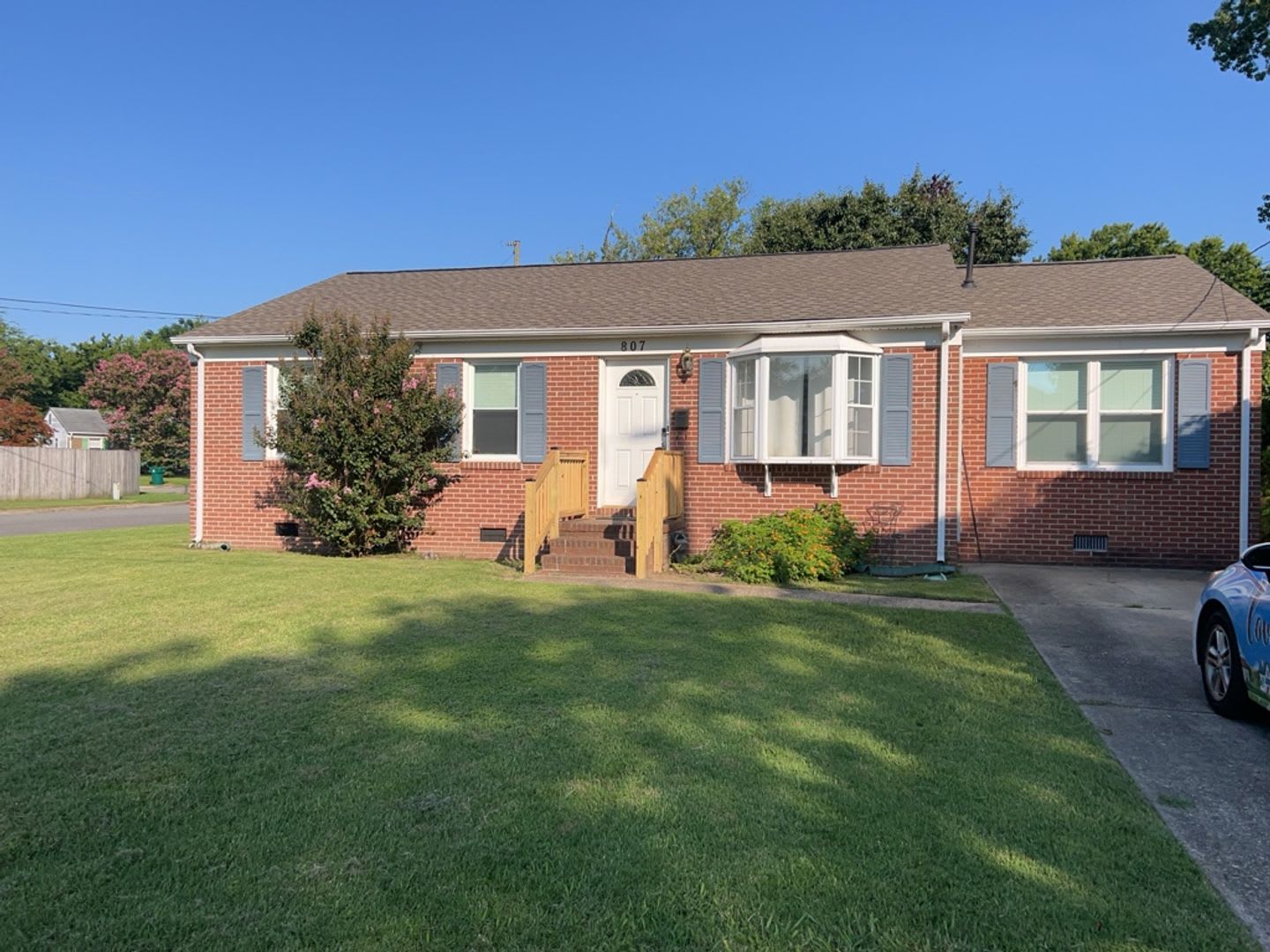 807 Lafayette Terrace – photo 1
