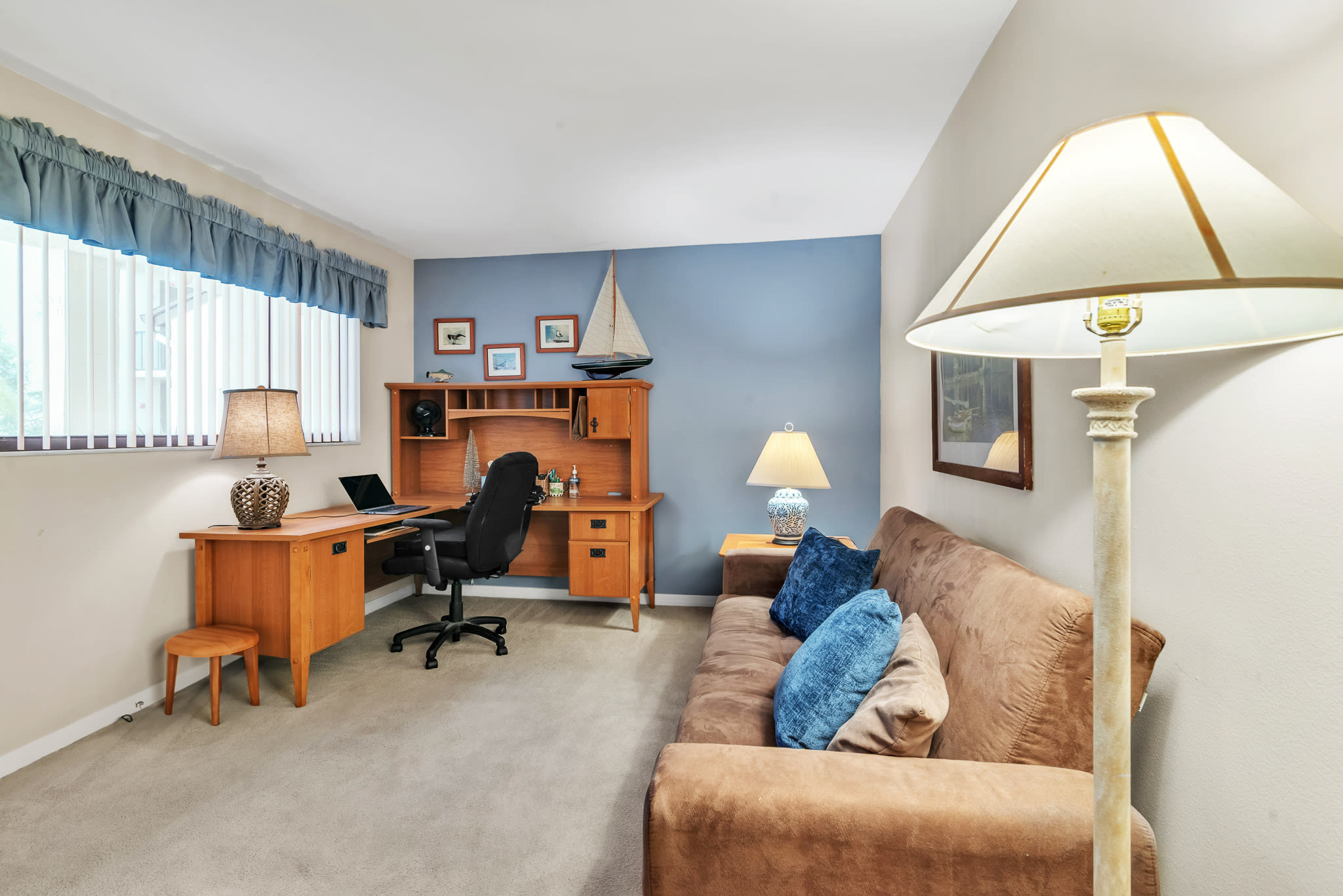 700 Starkey Road – photo 1 of 160