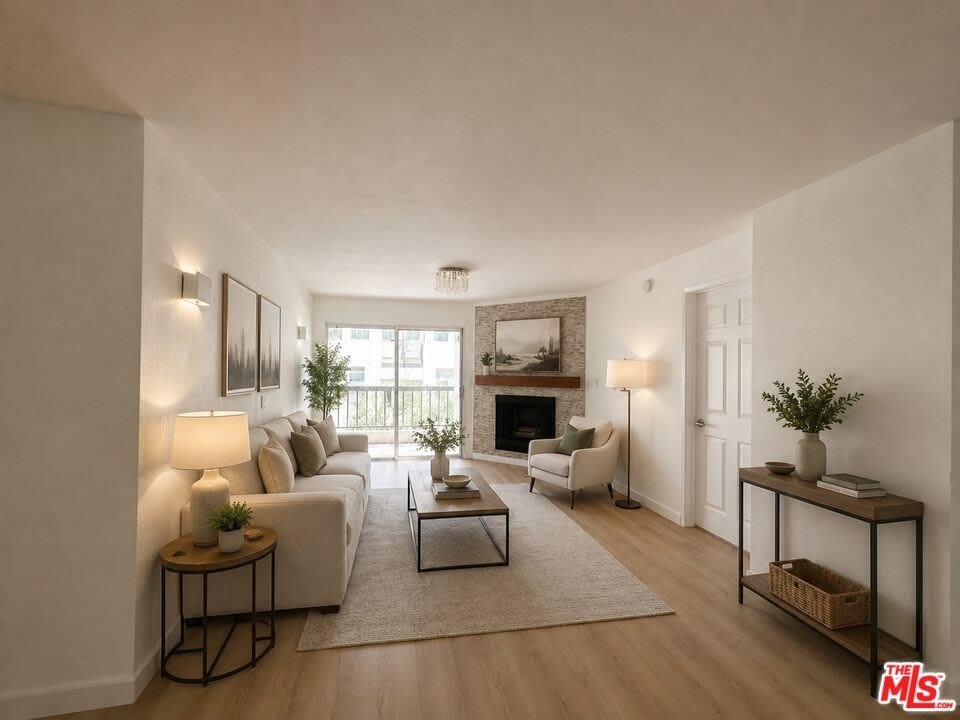 21400 Burbank Blvd – photo 1