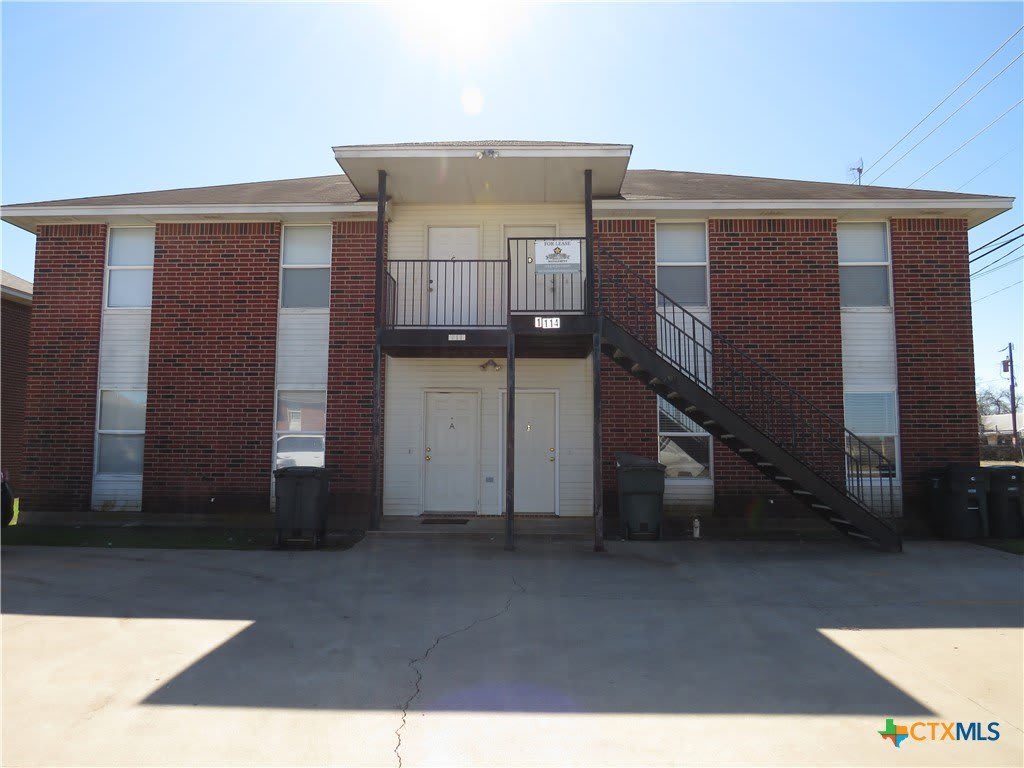 1114 Horizon Drive – photo 1 of 5