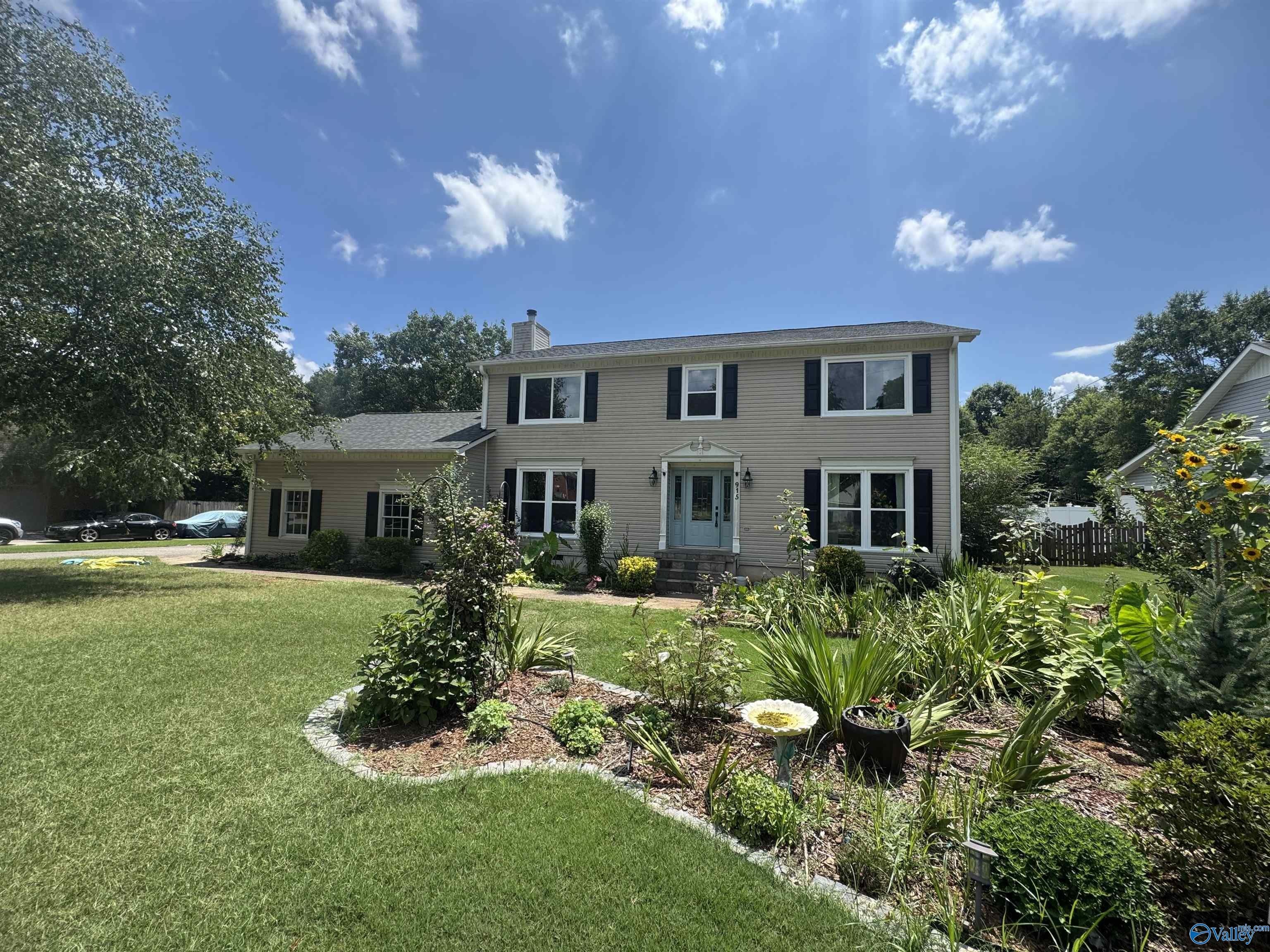915 Highland Drive – photo 1