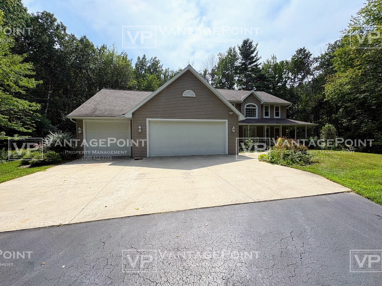 1891 Pinewood Trail – photo 1 of 41