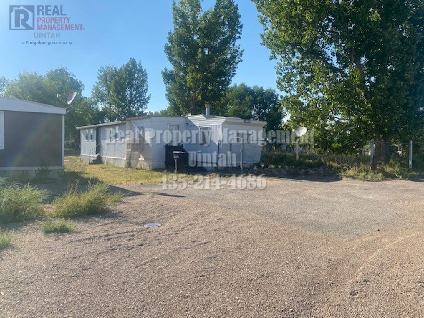 Cozy 3 Bedroom 1 Bathroom Trailer Home!!! MOVE IN SPECIAL!!!! $300 OFF FIRST MONTHS RENT!!!! – photo 1 of 10