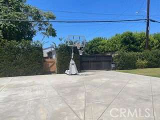 555 Michigan Boulevard – photo 1 of 12