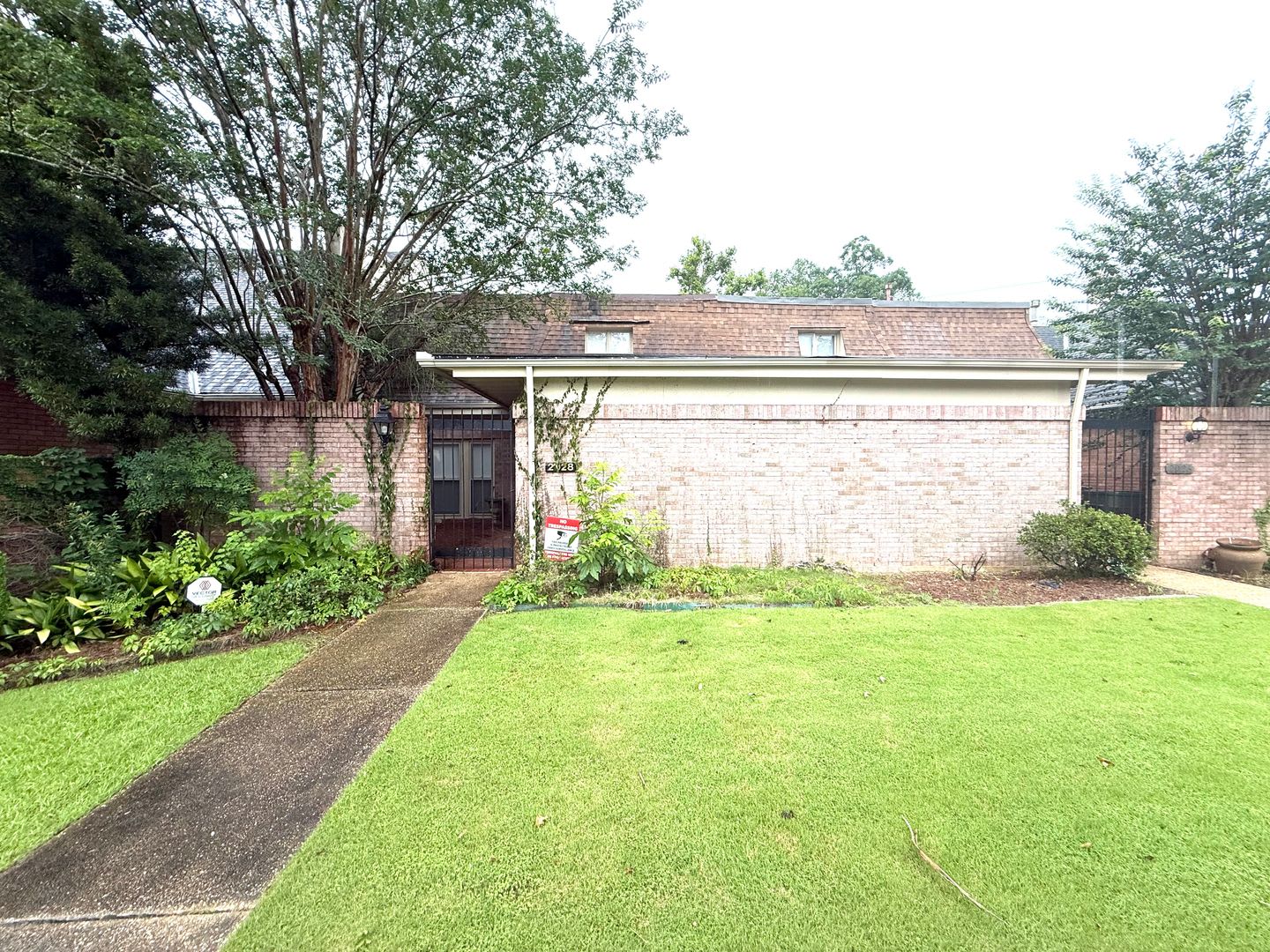 ** 4 Bed 3 Bath located Cloverdale ** to schedule a self-tour – photo 1