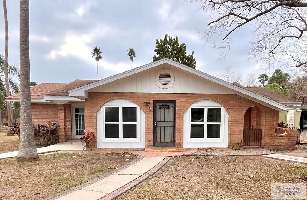 6 Country Club Rd – photo 1