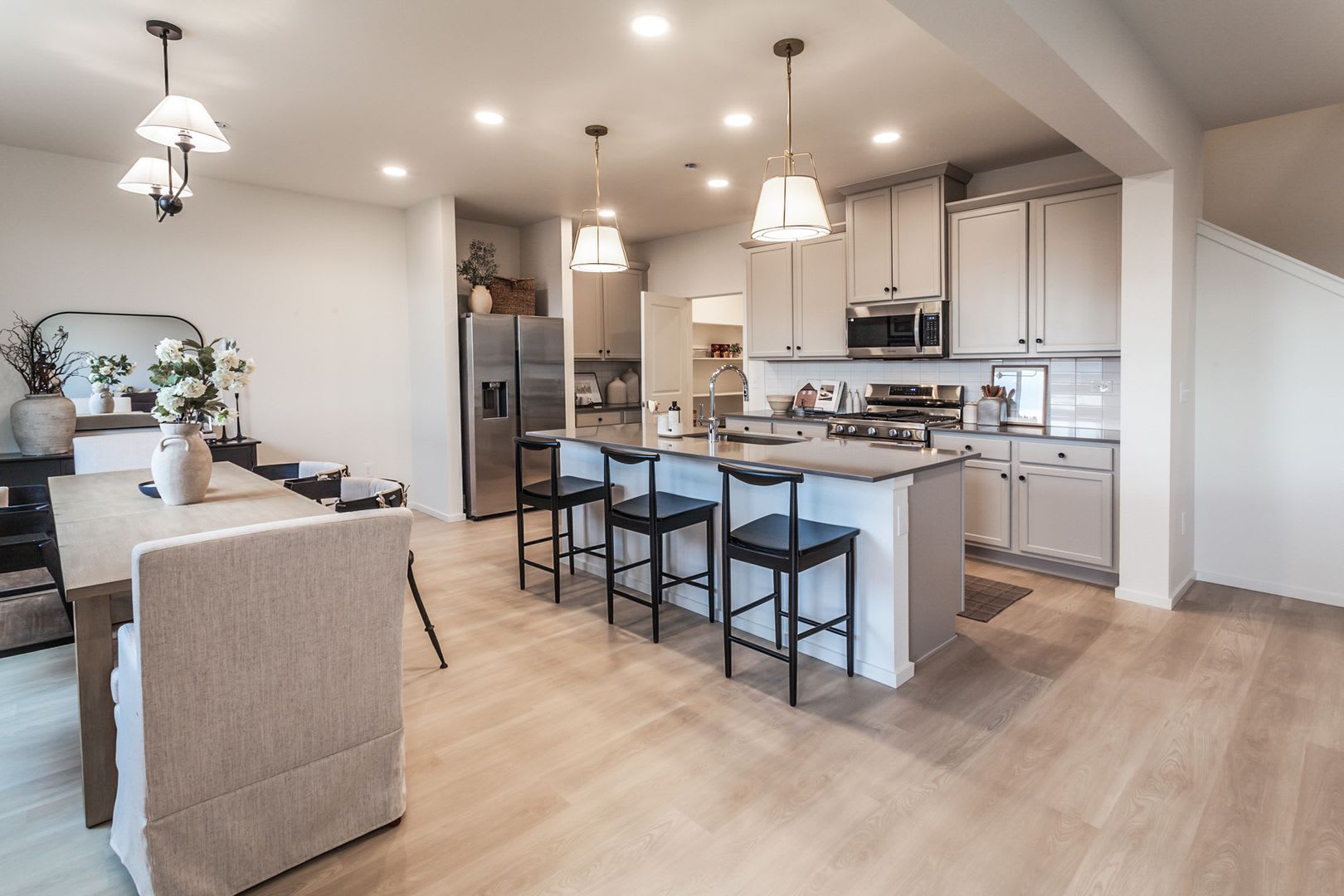Beautiful Model Home in New Johnstown Neighborhood! – photo 1 of 42
