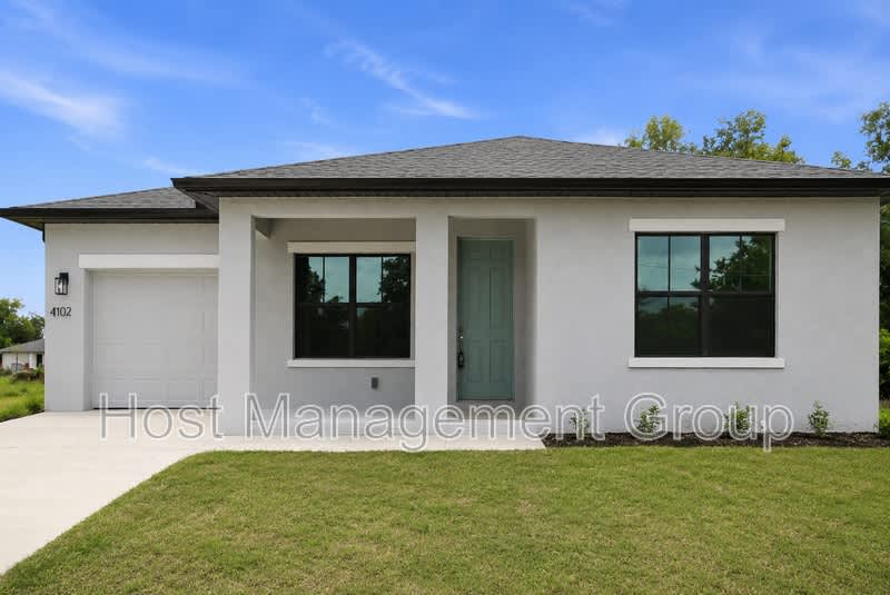 4102 E 7th Street – photo 1