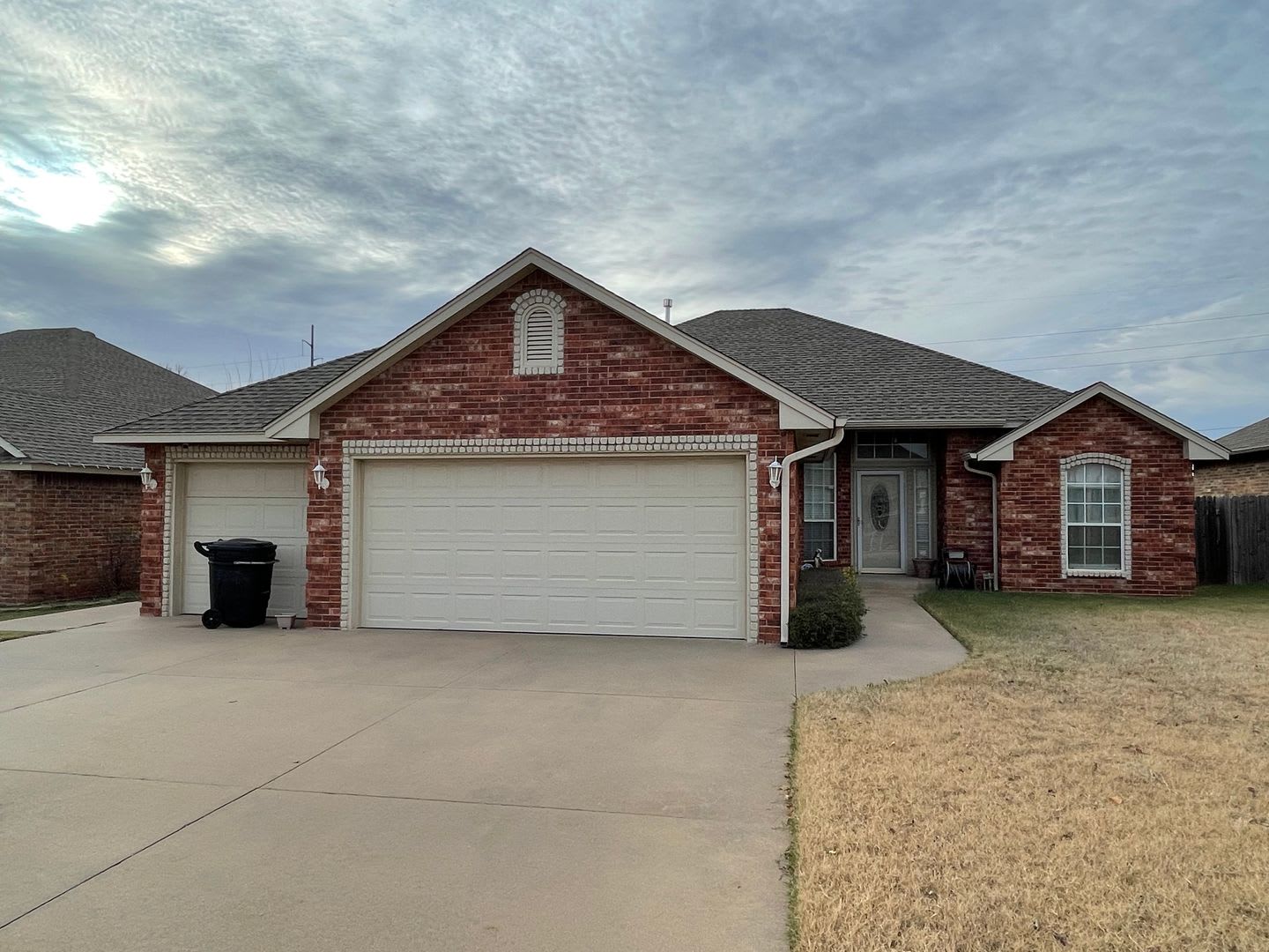 Rent 2 Own 1 902 Sqft Moore Schools 4 2 Move In Ready – photo 1 of 42