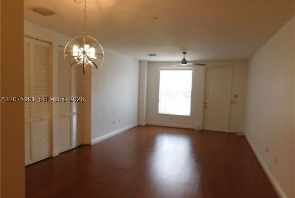 332 SW 14th Ave – photo 1