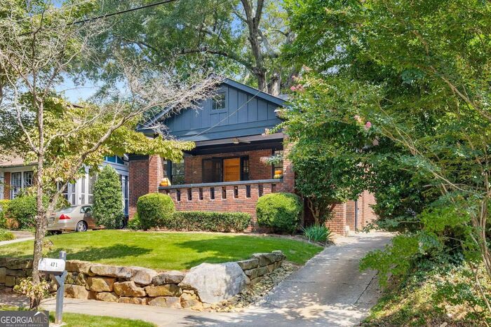 471 Page Avenue Northeast – photo 1