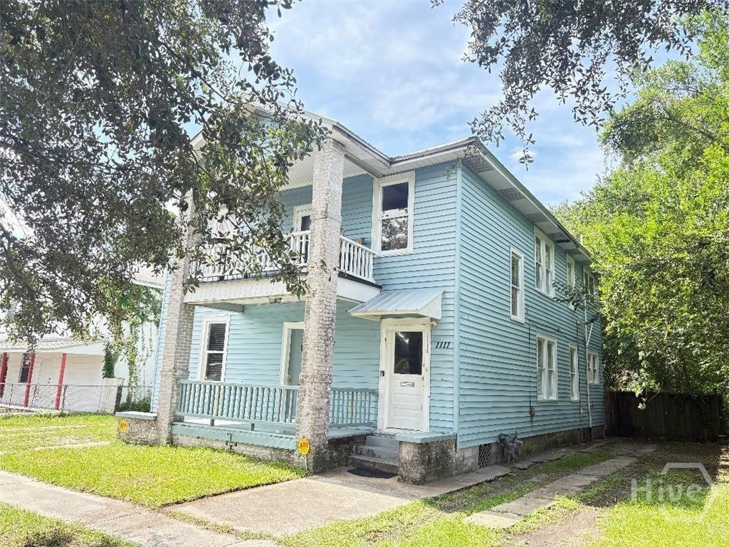 1111 E 35 Street – photo 1