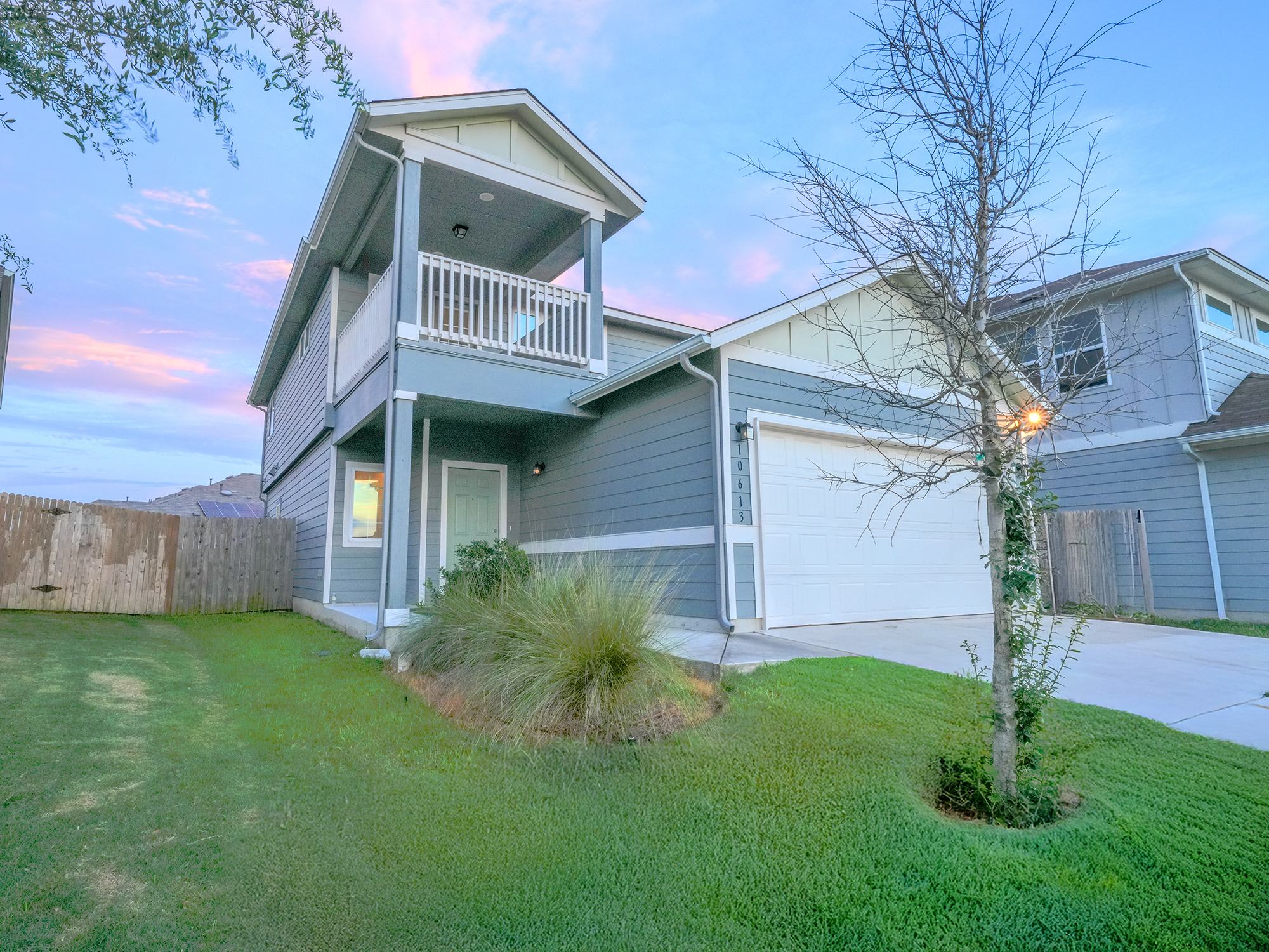 10613 Harwood Overlook Cove – photo 1