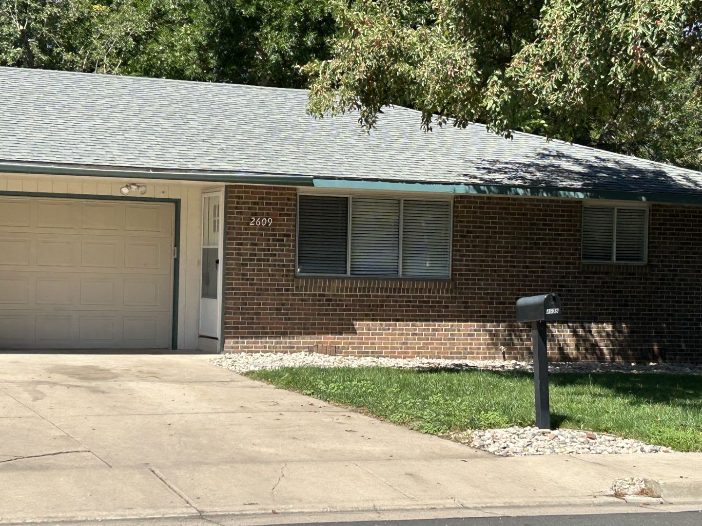 2609 Stanford Road – photo 1