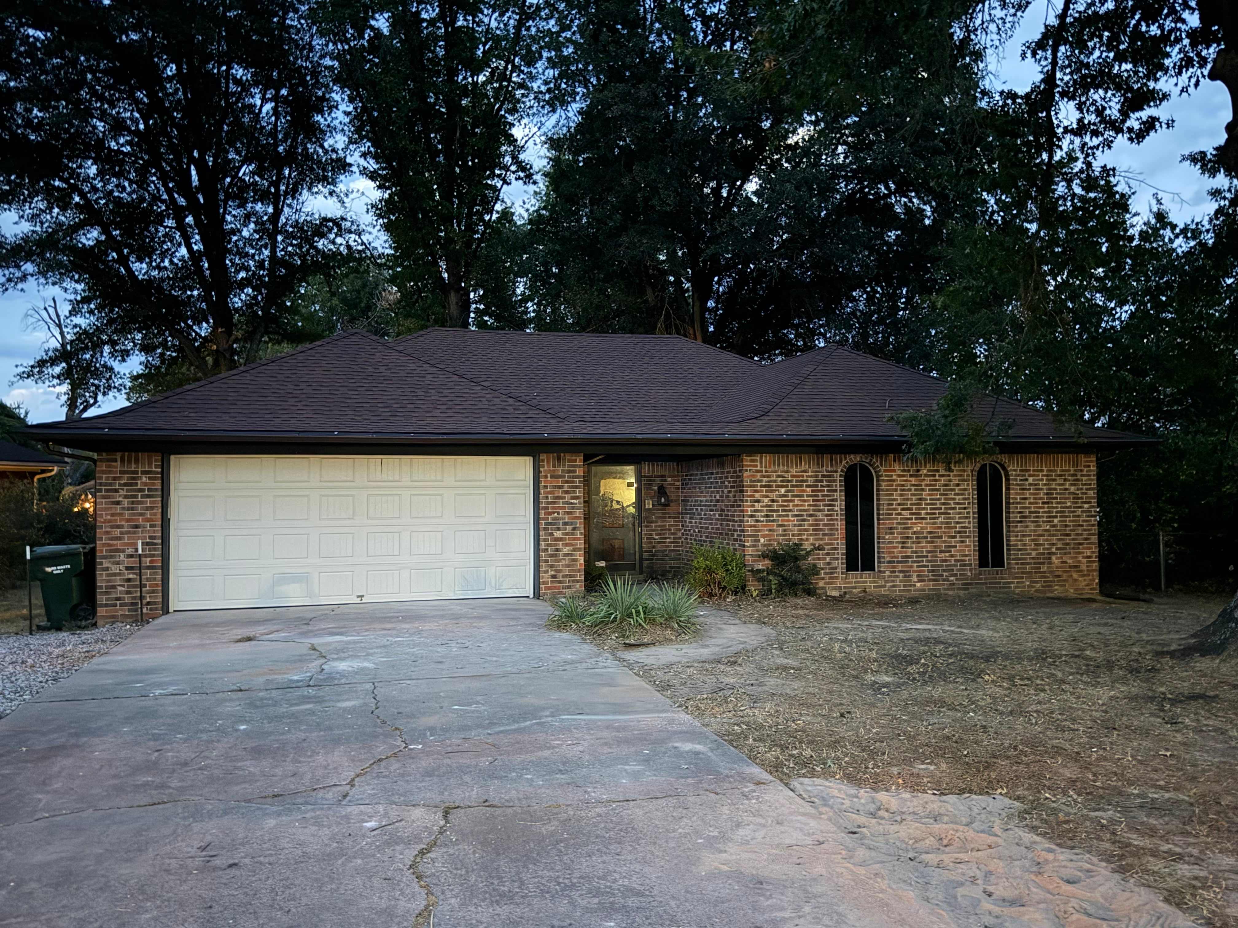 9204 Fresno St – photo 1