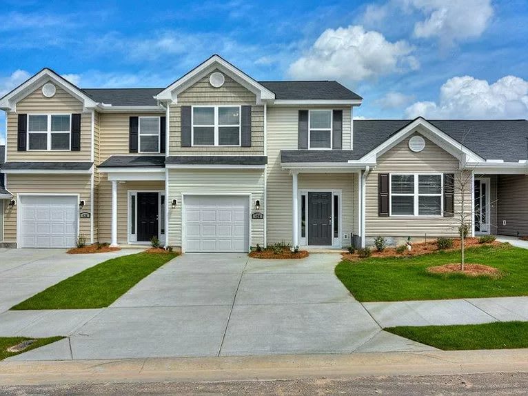 369 Norwich Drive – photo 1 of 11