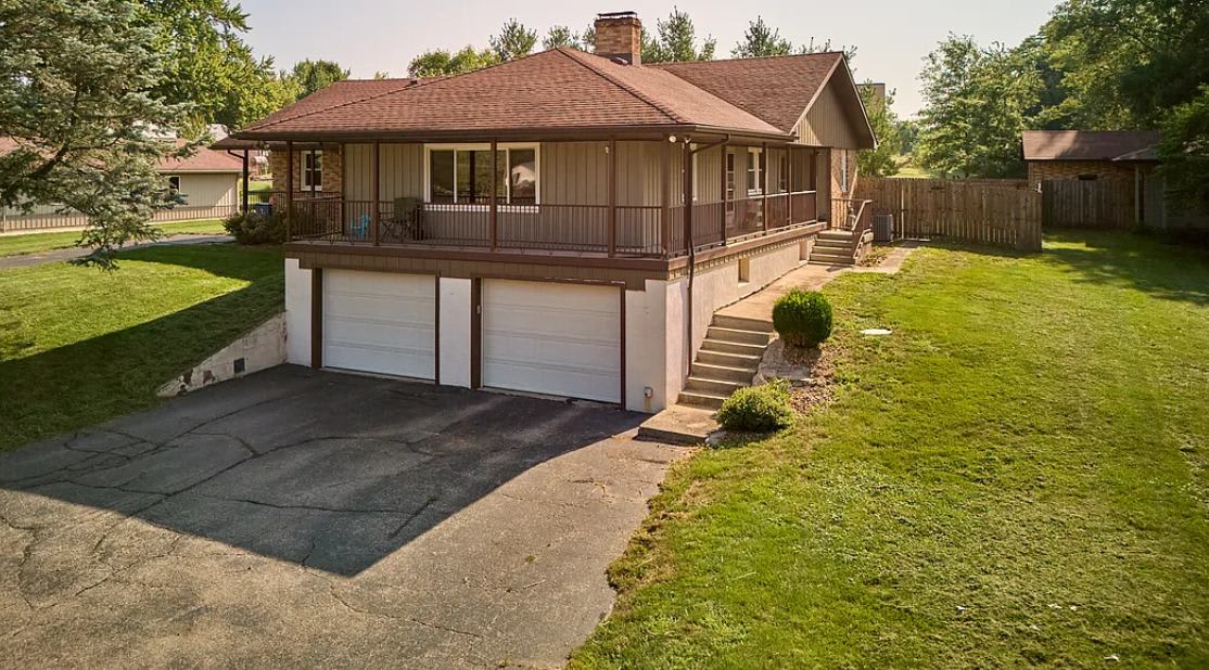 5862 N 50 E – photo 1 of 35
