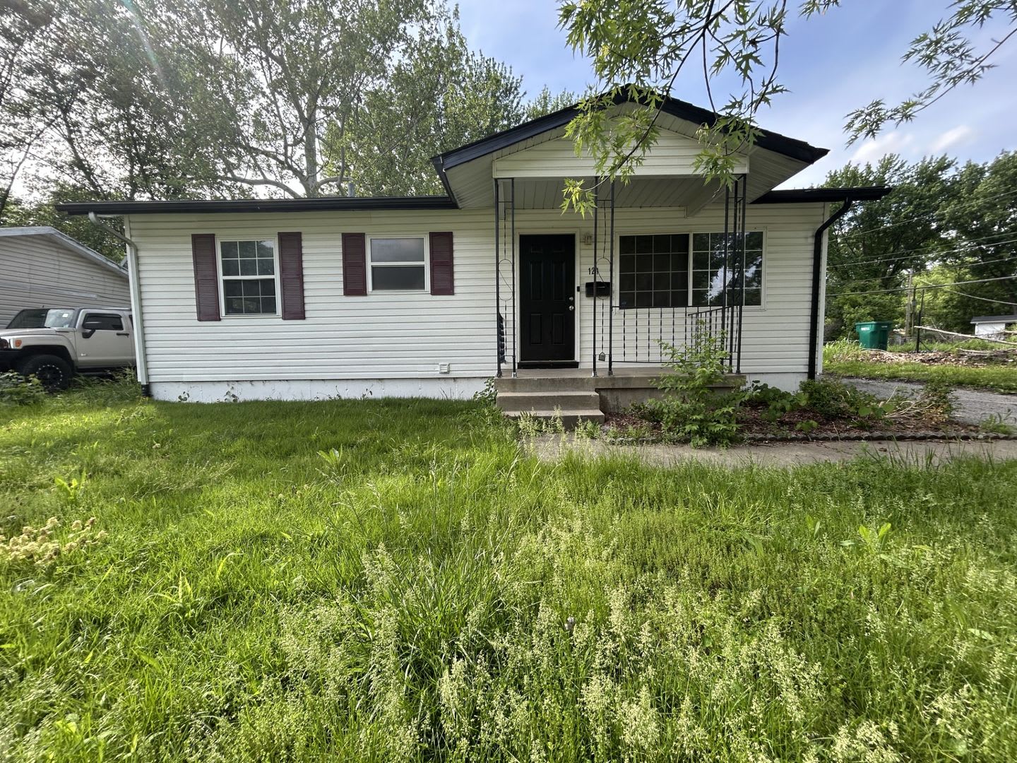 For Lease – photo 1