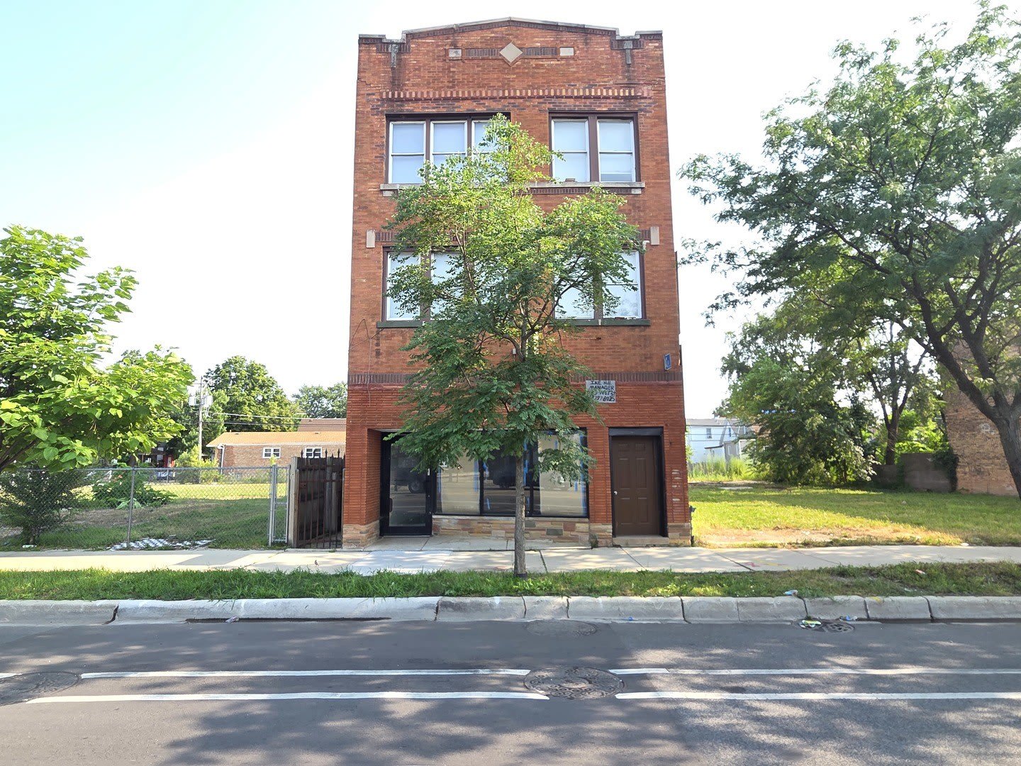 1943 W 63rd Street – photo 1