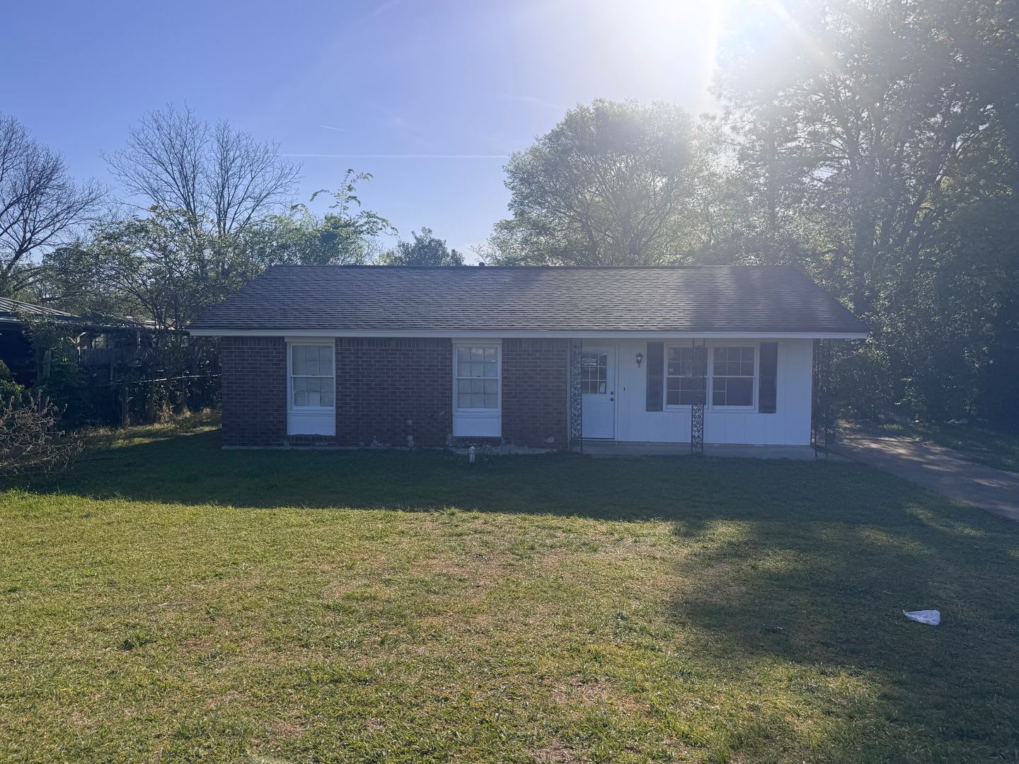 Newly Renovated Virginia Loop Road Home – photo 1