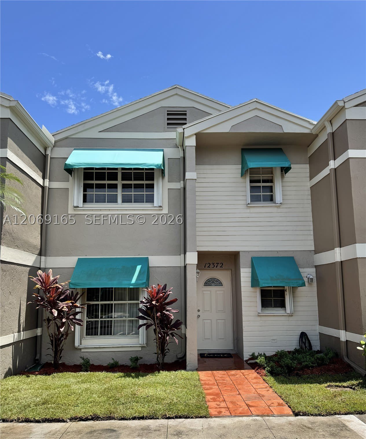 12372 Sw 52Nd Ct – photo 1 of 23