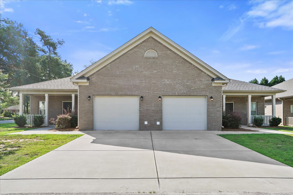 408 Senate St – photo 1 of 88
