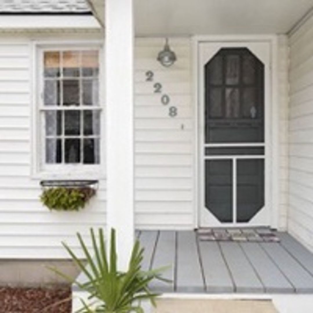 2-Bedroom Cottage in Central Savannah – Close to Hospitals, Schools & Shopping! – photo 1