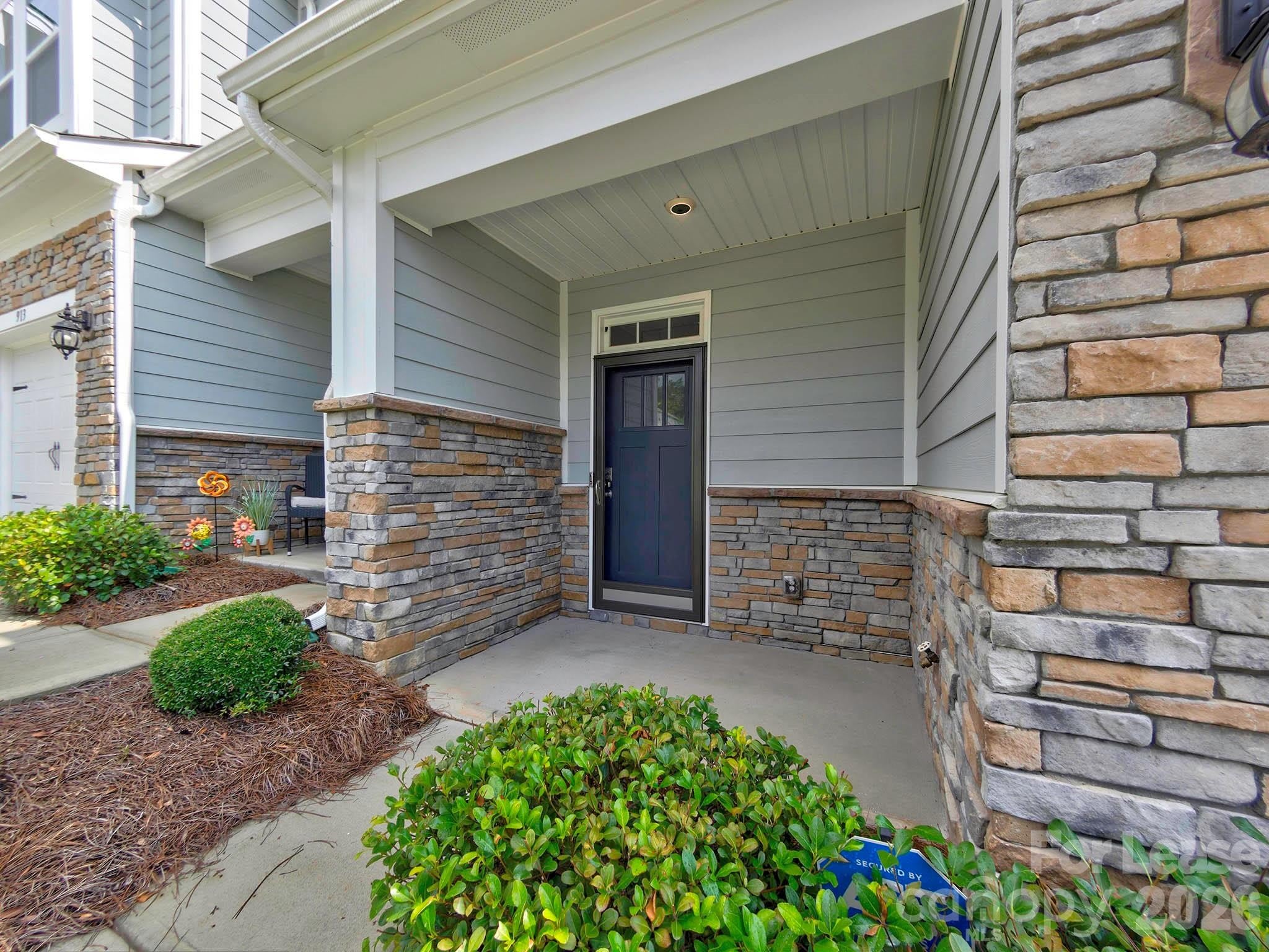 915 Emma Kate Court – photo 1 of 41