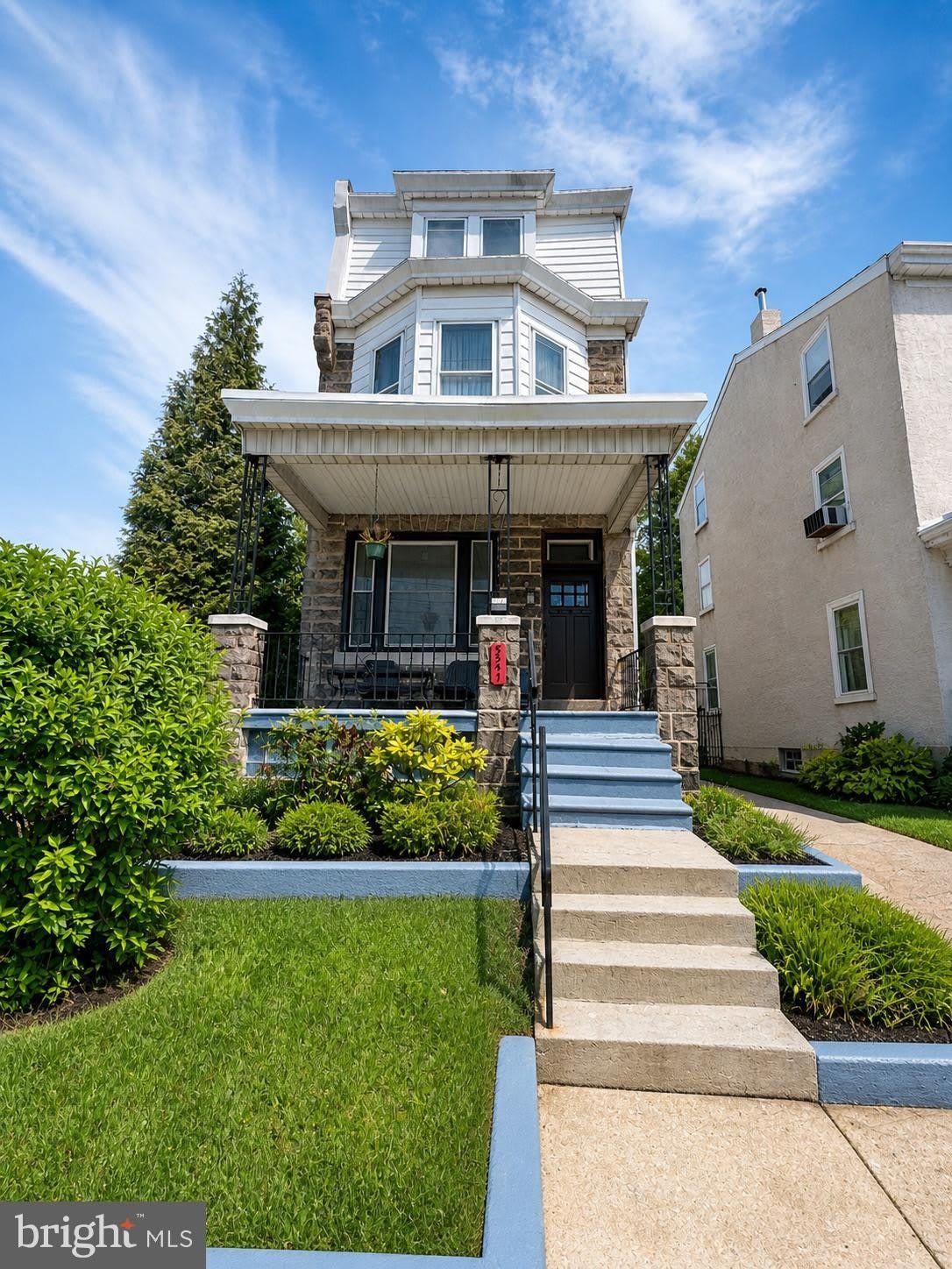 5547 Ridge Avenue – photo 1
