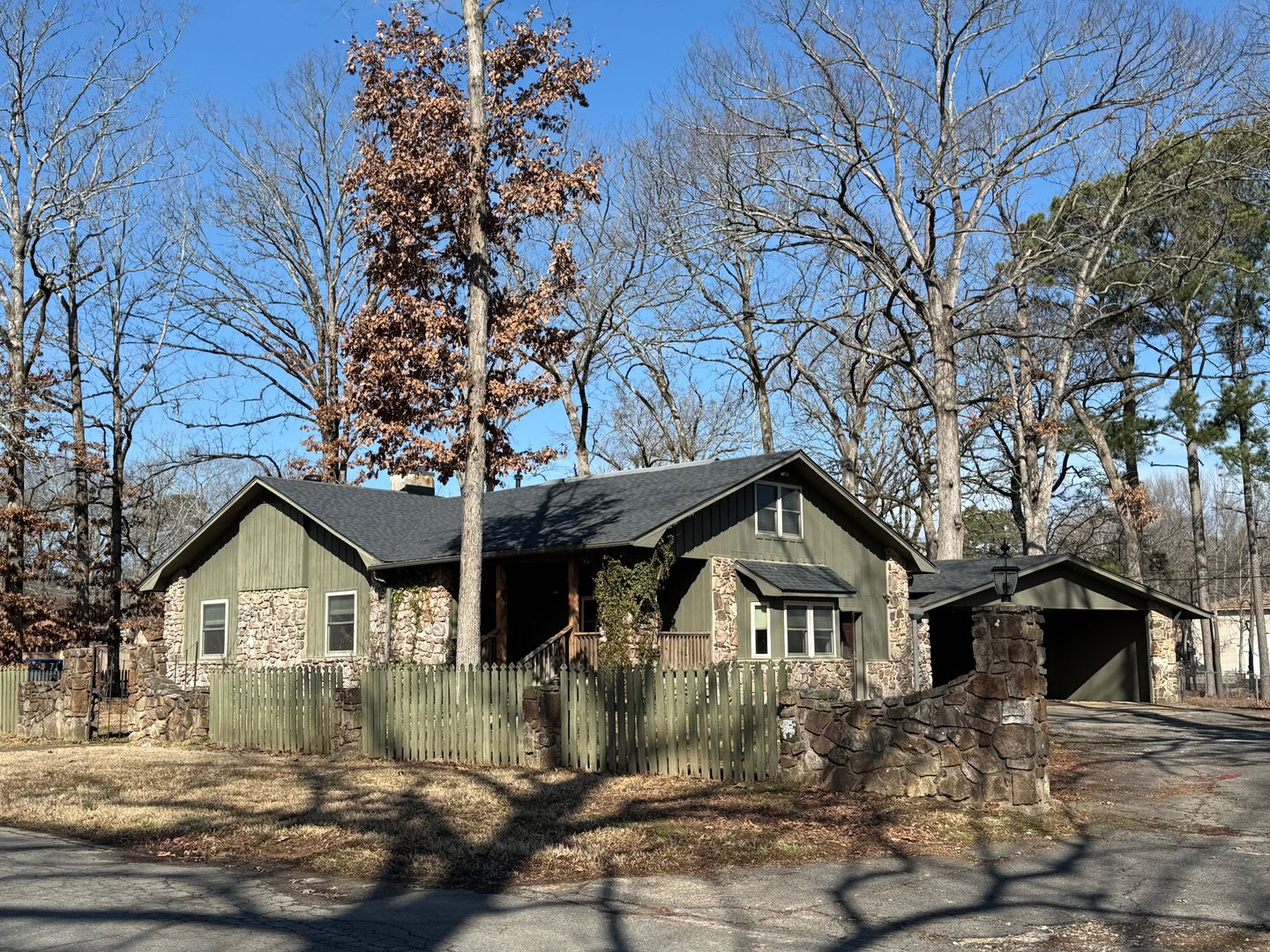 Brookwood Village – photo 1