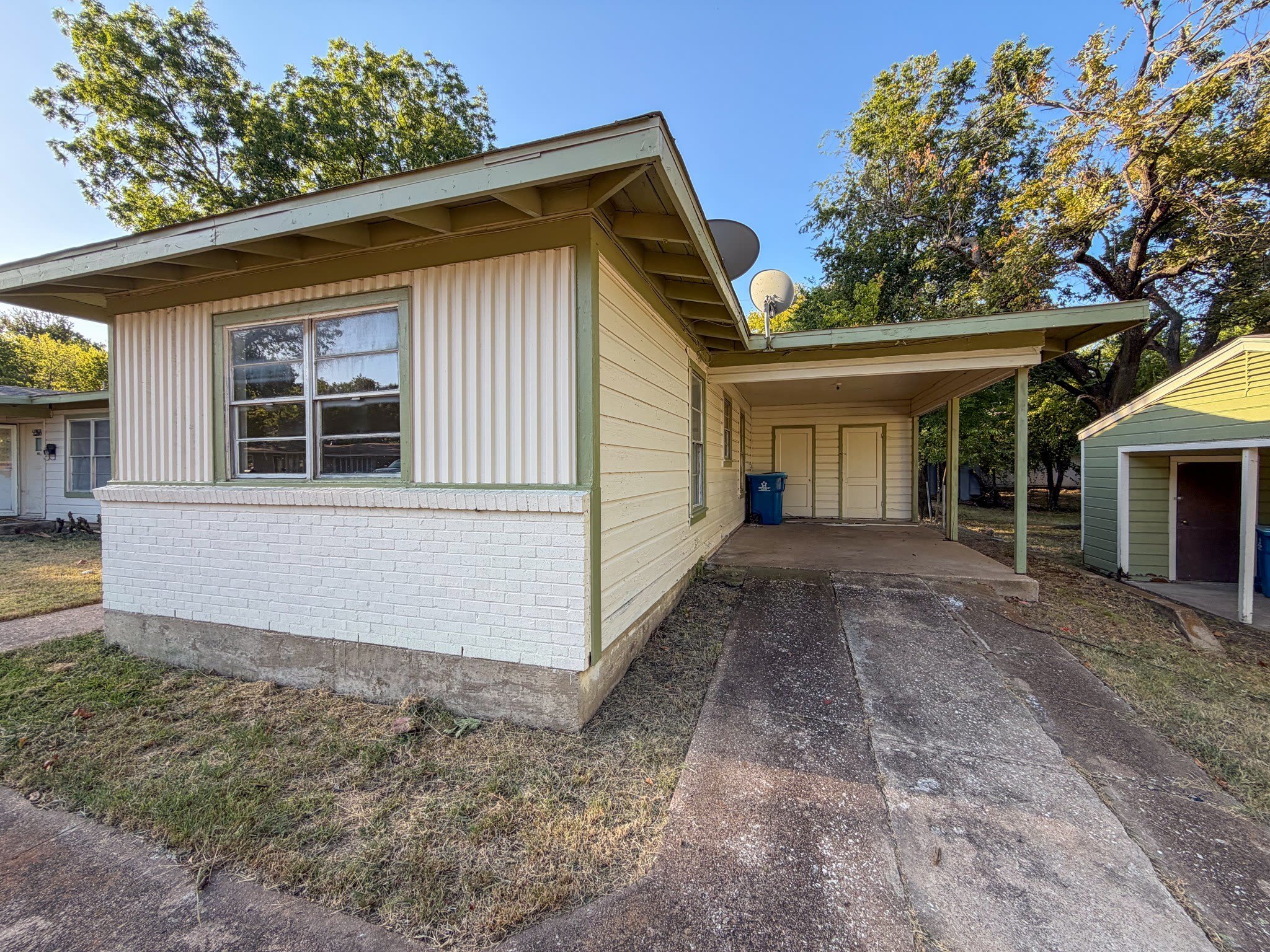 121 Vandenburg Drive – photo 1