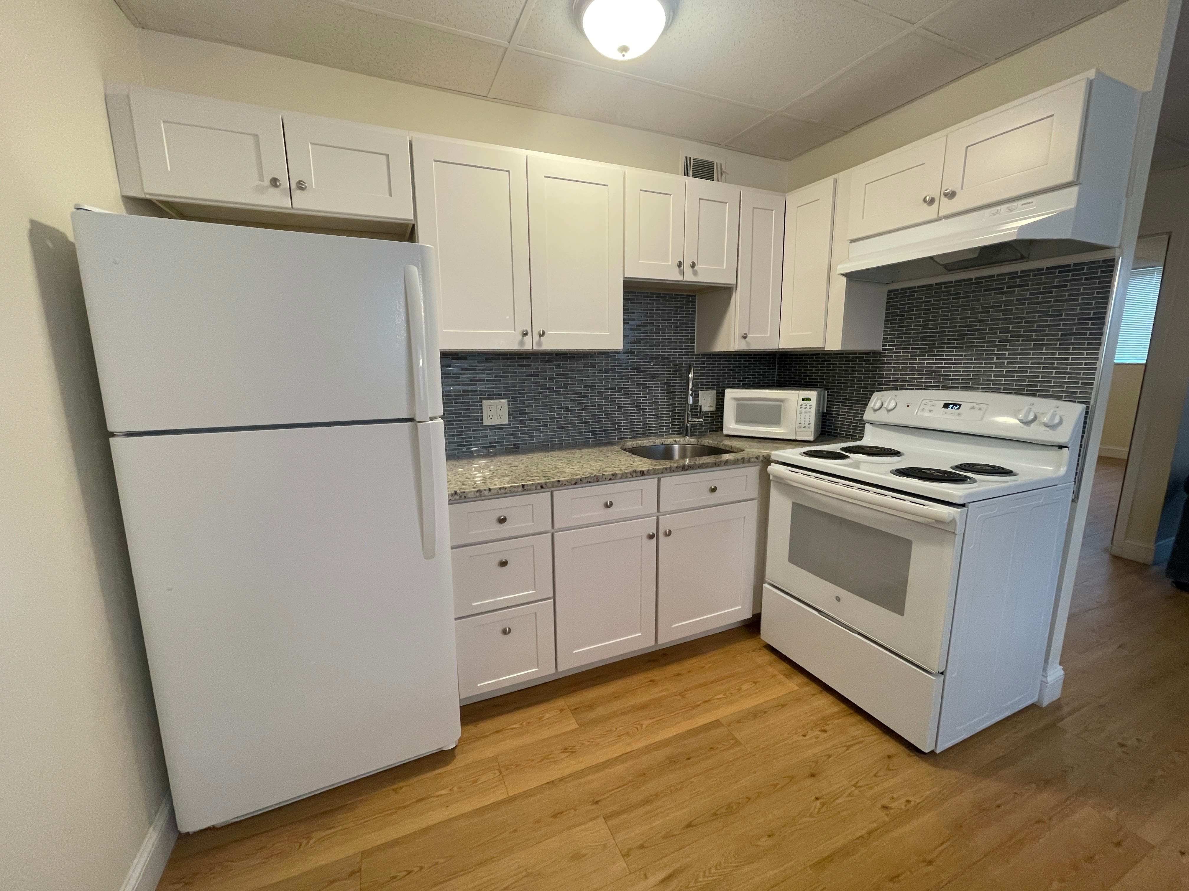549 East 4th Street – photo 1