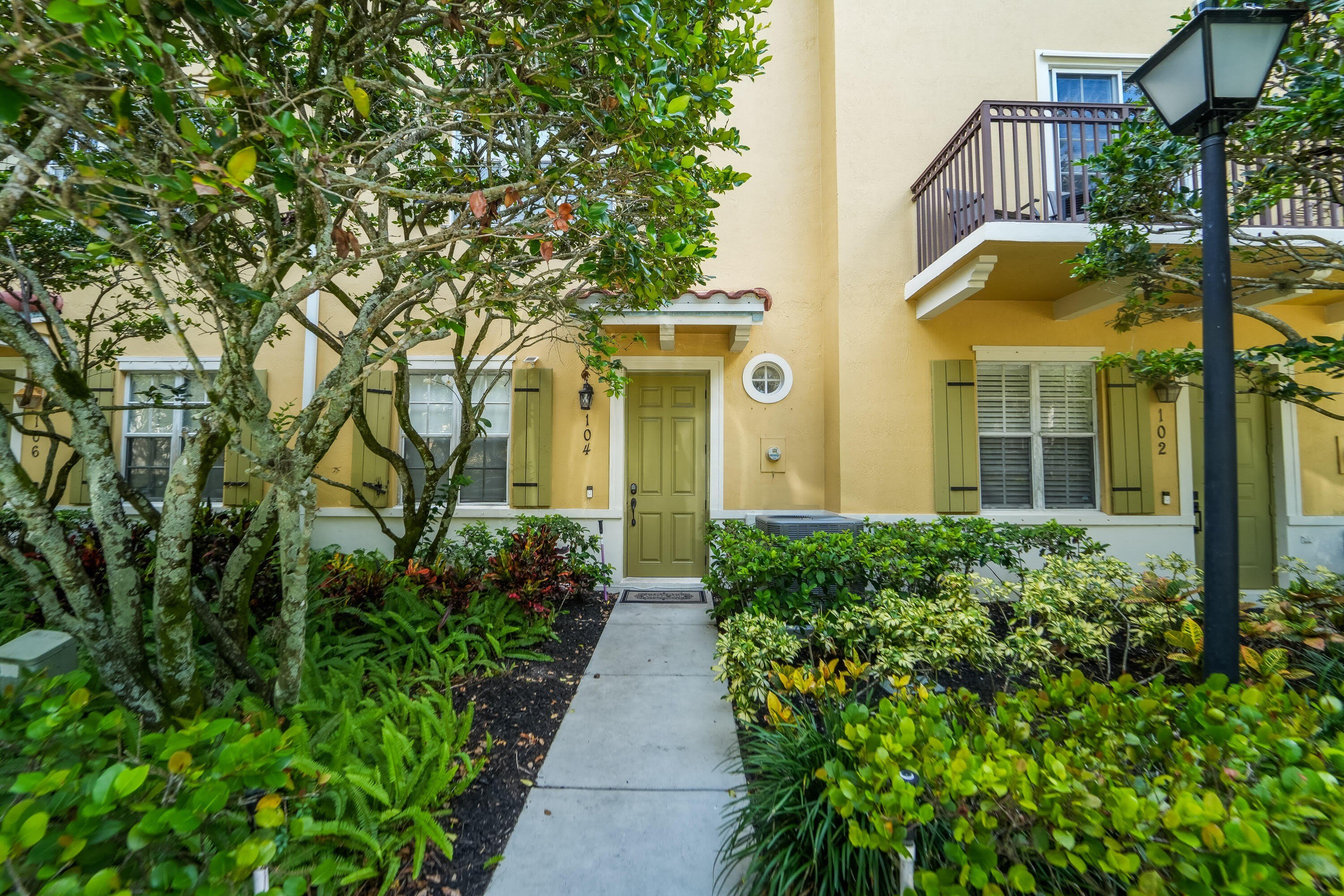 104 JESUP Lane – photo 1