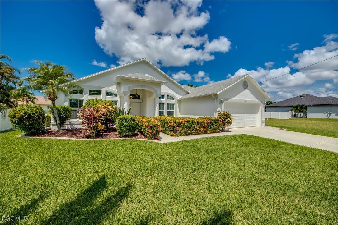4406 SW 25th Avenue – photo 1
