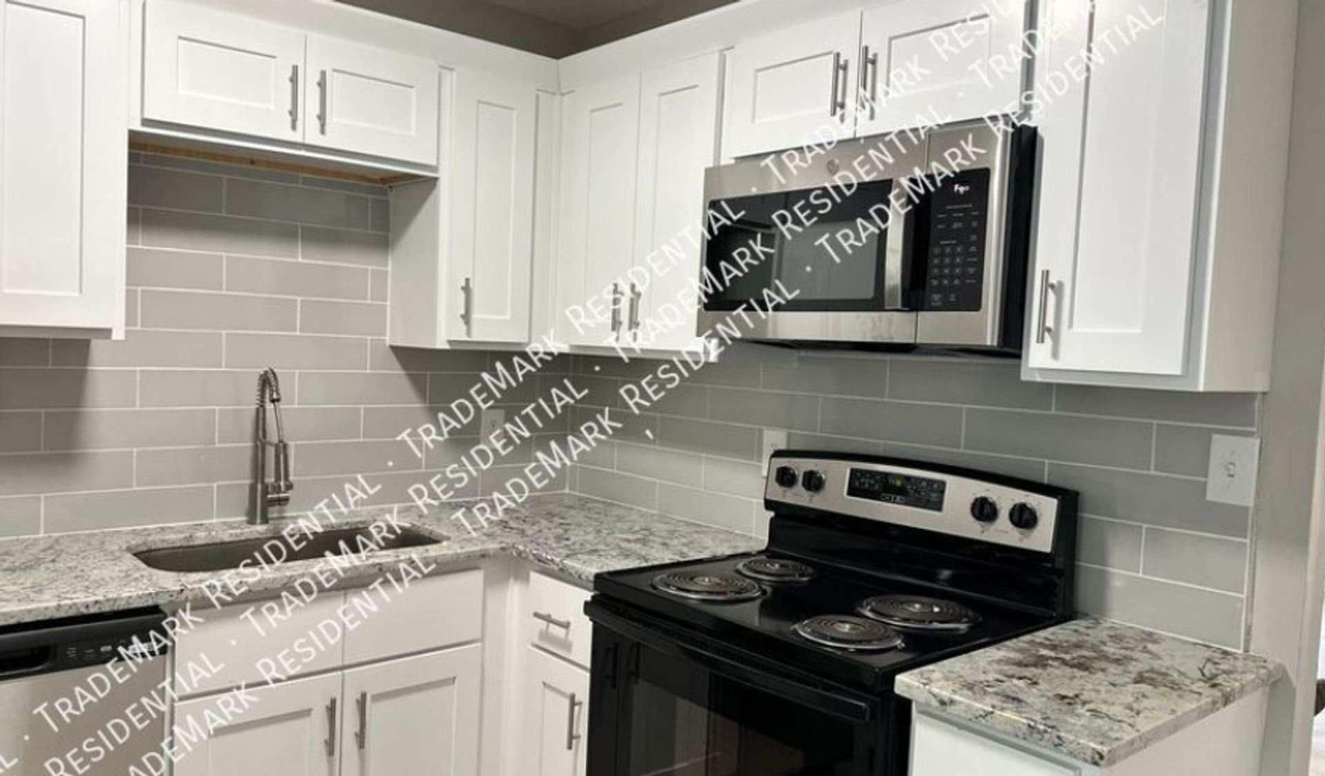 Spring Special is Here!!! Receive 1 MONTH FREE on a 13 month lease! – photo 1