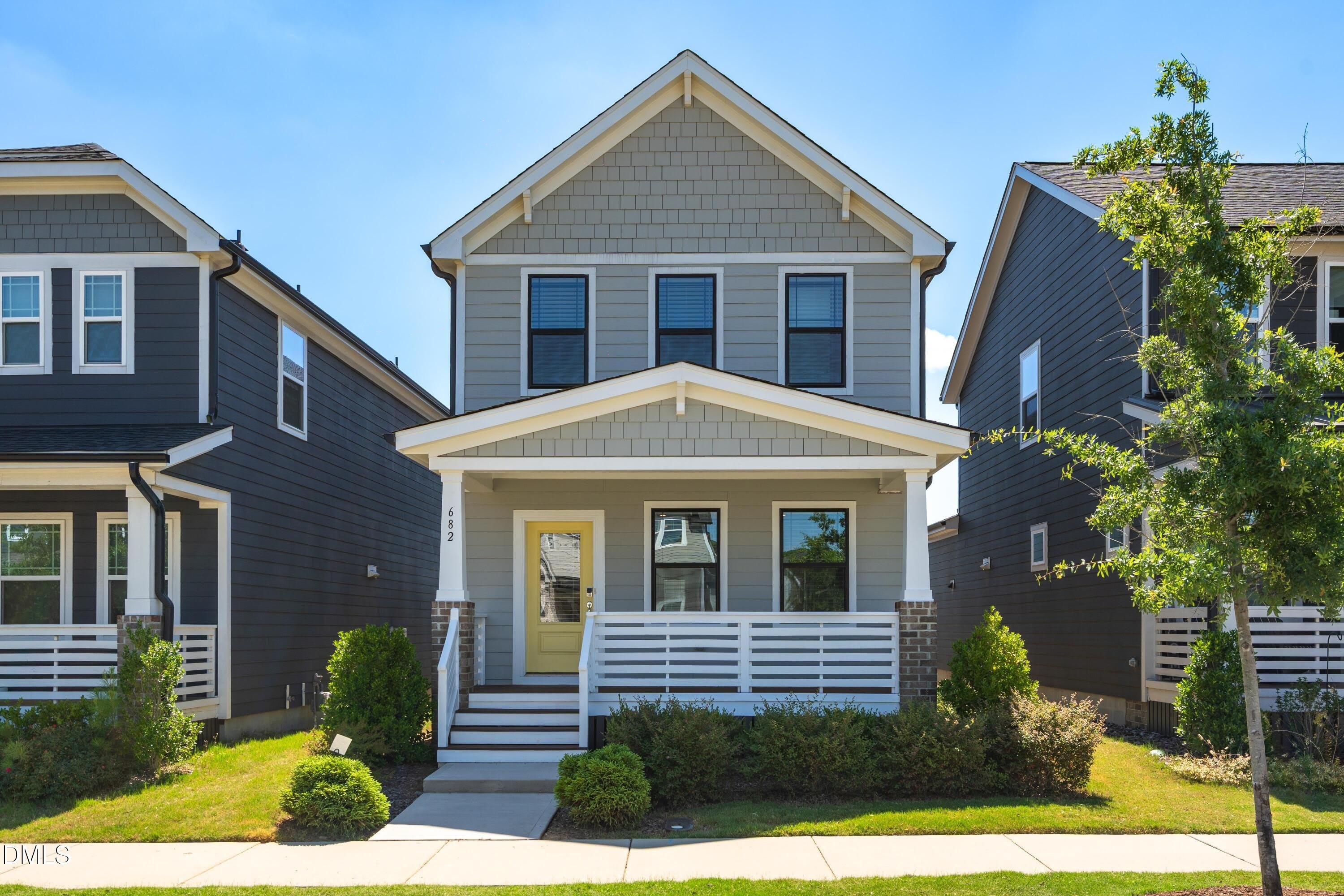 682 Vine Parkway – photo 1 of 26
