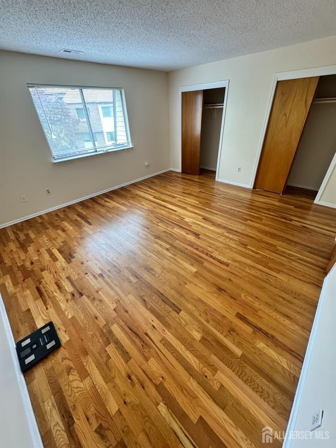 311 Edison glen ter – photo 1 of 6